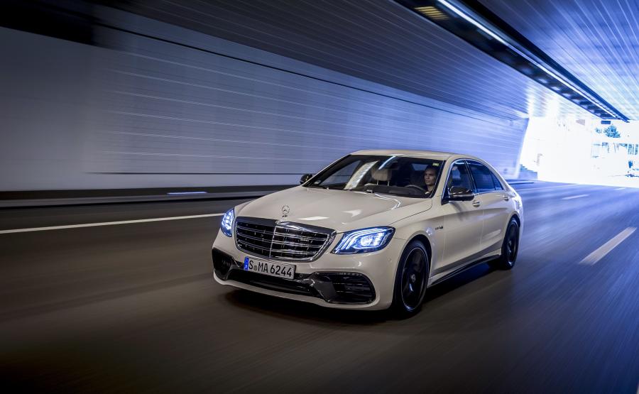  Mercedes-AMG S63 4Matic+ Lang 2017 года  (WW) (фото 29 из 105)